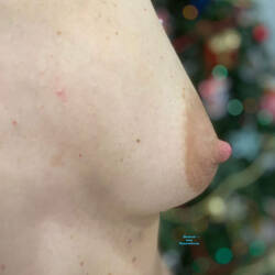 Pic #2 HNY - Amateur, Medium Tits