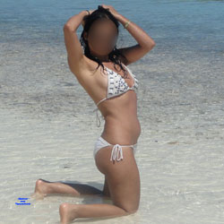 Pic #3 Bahamas Vacation - Beach, Brunette, Outdoors, Wife/wives, Amateur