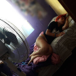 Pic #7 Bella Durmiente Hot - Dressed, Amateur