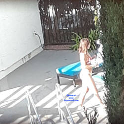 Pic #9 Girl At Pool Voy'd From Room - Brunette, Outdoors, Bikini Voyeur