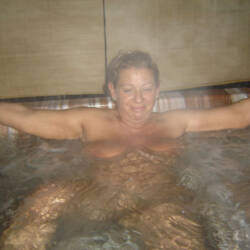 Pic #6 Wet Pics - Nude Amateurs, Big Tits, Mature, Amateur