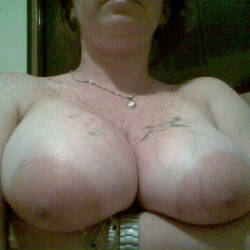 Pic #7 La Tetona 2 - Big Tits, Brunette, Lingerie, Mature, Amateur