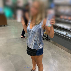 Pic #1 Vacation - Nude Girls, Amateur