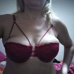 Pic #1 Elina Vol 1 - Nude Wives, Big Tits, Mature, Amateur