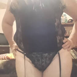 Pic #3 La Super Policia - Brunette, Lingerie, Mature, Amateur