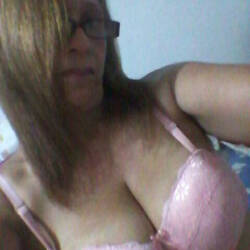 Pic #3 La Costurera I - Big Tits, Lingerie, Mature, Amateur