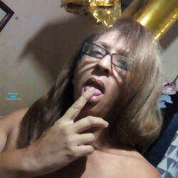 Pic #8 La Costurera III - Nude Amateurs, Big Tits, Brunette, Mature, Amateur