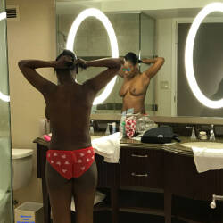 Pic #4 Ebony Tits - Topless Girls, Big Tits, Ebony, Amateur