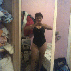 Pic #3 La Maestra - Mature, Amateur
