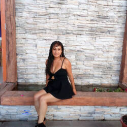 Pic #6 MI Esposa Puta - Big Tits, Brunette, Outdoors, Wife/wives, Dressed, Amateur