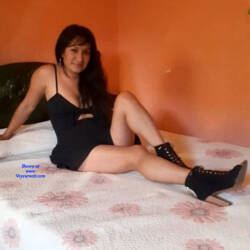 Pic #8 MI Esposa Puta - Big Tits, Brunette, Outdoors, Wife/wives, Dressed, Amateur