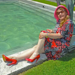 Pic #7 Ursulas Geile Beine In High-Heels - High Heels Amateurs, Outdoors, Amateur, Redhead