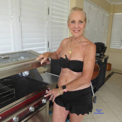 Pic #1 Bar B Que Choice - Nude Amateurs, Big Tits, Mature, Amateur