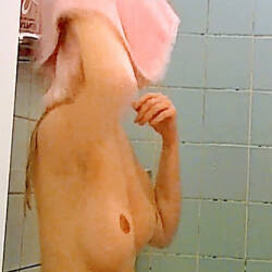 Pic #3 Girlfriend In Shower III - Nude Girlfriends, Big Tits, Bush Or Hairy, Amateur