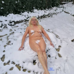 Pic #8 Winter Is Coming - Nude Amateurs, Big Tits, Blonde, Mature, Outdoors, Shaved, Amateur
