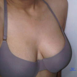 Pic #10 Messaging Fun! - Nude Girls, Big Tits, Shaved, Amateur