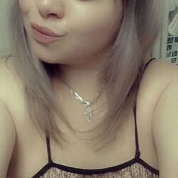Pic #2 Julia At Home Fun - Amateur