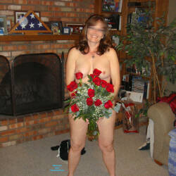 Pic #4 Happy Valentines - Nude Amateurs, Big Tits, Brunette, Mature, Amateur