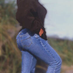 Pic #10 My ASSets Dressed Up - Dressed, Amateur