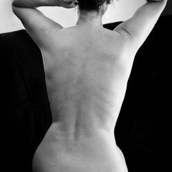 A neighbor's ass - Ilaria