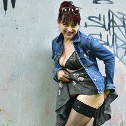 Several Pictures Under The Bridge - Big Tits, Lingerie, Outdoors, Amateur, stockings pics