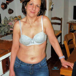 Pic #2 Daniela - Brunette, Wife/wives, Bush Or Hairy, Amateur, Medium Tits, Outdoors, Mature