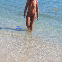 Pic #2 Shy Lia - Beach, Big Tits, Outdoors, Amateur