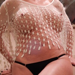Medium tits of my wife - sungirl