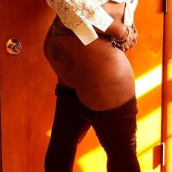 Pic #4 Thigh Highs - Big Tits, Ebony, High Heels Amateurs, Mature, Amateur, Stockings Pics