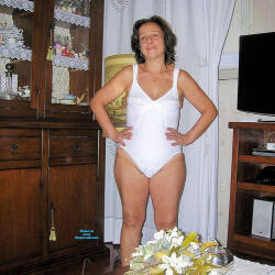 Pic #3 Daniela Lombardini From Florence - Brunette, Wife/wives, Bush Or Hairy, Amateur, Mature