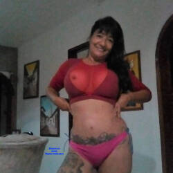Pic #1 La Tetona 9 - Topless Amateurs, Big Tits, Brunette, Lingerie, Mature, Amateur