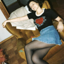 Pic #4 Anamomo - Part 1 - Introducing - Brunette, Amateur, Dressed