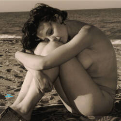 Pic #3 Anamomo - Part 3 - Naked - Brunette, Amateur