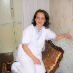 Pic #2 Foto di Daniela - Nude Wives, Brunette, Bush Or Hairy, Amateur, Medium Tits