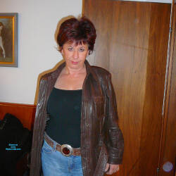 Pic #1 Strip - Big Tits, Brunette, Mature, Amateur