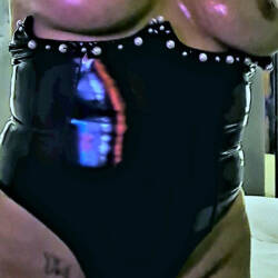Pic #2 Bunny Ready To Go - Big Tits, Amateur
