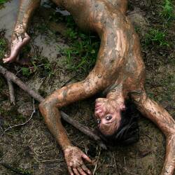 Pic #5 Cooling Off! - Nude Girls, Brunette, Outdoors, Amateur, Medium Tits