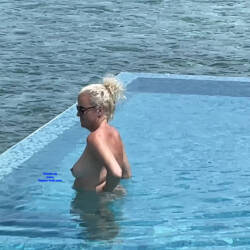 Pic #2 In the Pool - Nude Girls, Beach, Big Tits, Blonde, Outdoors, Amateur