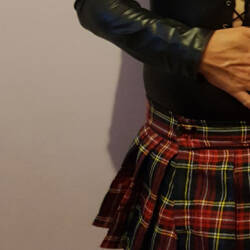 Pic #3 Hot Wife Ready - Wife/wives, Dressed, Amateur, Mature