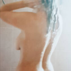 Pic #3 Relax - Lingerie, Amateur