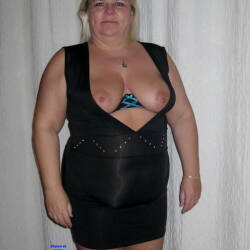 Pic #2 My Friend Again - Nude Friends, Big Tits, Blonde, Mature, Amateur, Lingerie