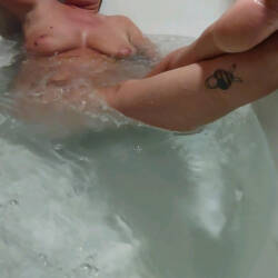 Pic #2 Hot Tub Fun - Nude Amateurs, Big Tits, Mature, Amateur, Masturbation, Wet, Shaved, Pussy, Natural Tits, Hanging Tits