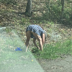 Pic #6 Sexy Ass Upskirt - Mature, Outdoors, Dressed, Amateur, Bent Over