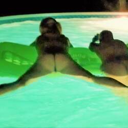 Pic #6 Outdoors from behind! - Nude Amateurs, Big Ass, Amateur, Round Ass