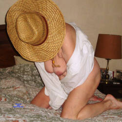 Pic #3 in the bed - Nude Amateurs, Big Tits, Mature, Shaved, Pussy, Granny