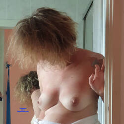 Pic #1 Moglie amatoriale - Bush Or Hairy, Granny, Medium Tits, Natural Tits, Nude Wives, Hanging Tits, Pussy