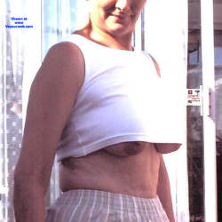 Pic #3 showing my boobs - Big Tits, Nude Amateurs