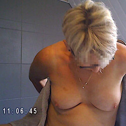 Medium tits of my girlfriend - Friends