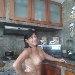 Pic #2 Tetas operadas 4 - Big Tits, Topless Amateurs, Topless Wives, Hard Nipples