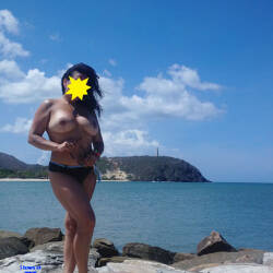 Pic #2 playa y sol - Amateur, Beach, Big Ass, Big Tits, Hard Nipples, Outdoors